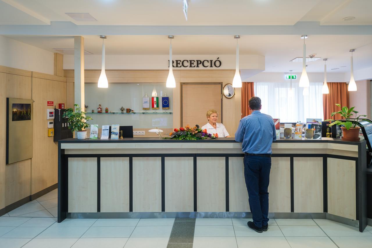 Harkányi Psoriasis Centrum Exterior foto